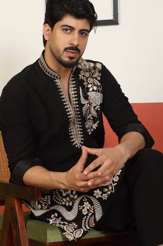 Men embroidered thread work embellished yoke design long black kurta