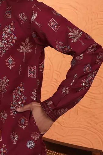 Men maroon anchor kurta with gold floral motif prints