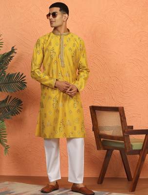 Men mustard anchor kurta with gold floral motif prints 4