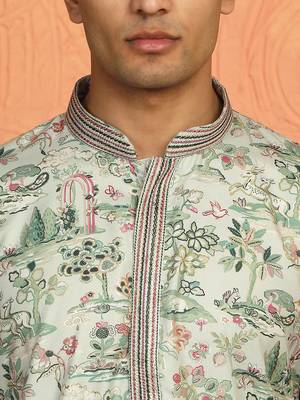 green kurta featuring intricate floral patterns and mandarin collar 2
