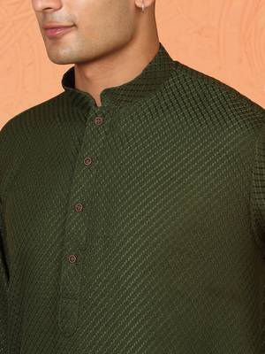 Chikan embroidered cotton rayon green kurta and pyjama 2