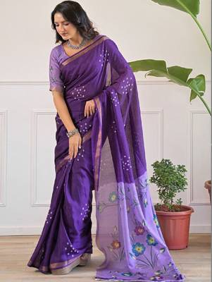 Floral bandhani saree 2
