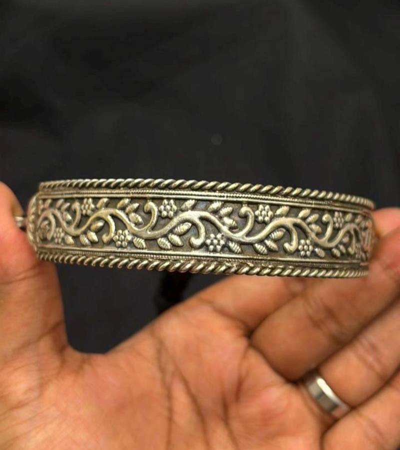 Oxidized Silver Plated Choker Necklace • Handcrafted Chitai Work Floral Vine Hasli Choker
