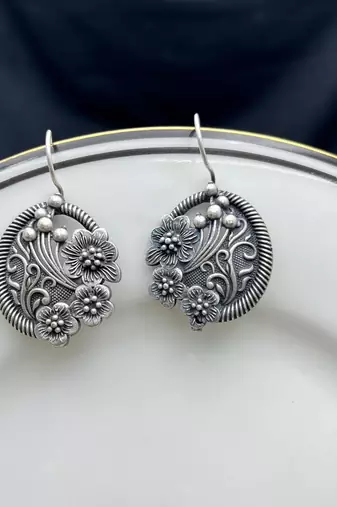 Oxidized Silver Floral Drop Earrings, Round Boho Dangle Earrings for Women