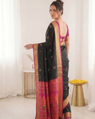 Ethnic motifs zari silk blend handloom bandhani saree 4
