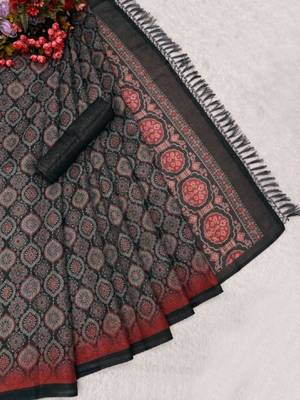 Geometric printed tissue bandhani saree with blouse piece 4