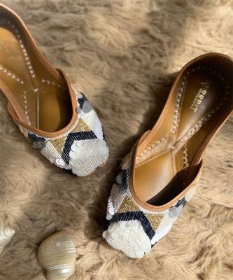 White multicolor pearls and cutdana embellished jutti 1