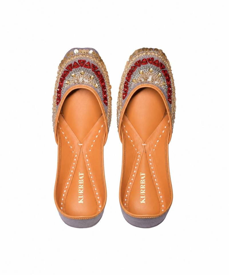 Grey red and gold tone embellished jutti