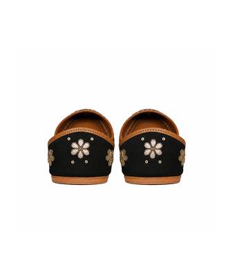 Black gota patti work jutti 3