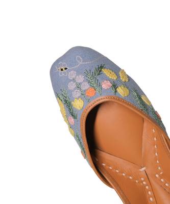 Blue denim juttis with quirk of floral embroidery 2