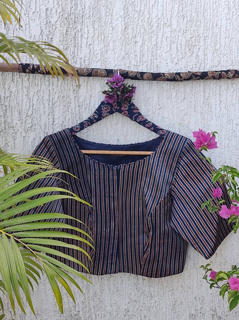 Multicolor premium silk blend elbow sleeves blouse