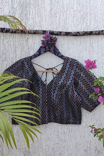 Multicolor premium silk blend elbow sleeves blouse