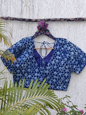 Blue premium cotton handblock printed blouse 4