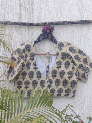 White premium cotton handblock printed blouse 4