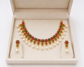 Certified natural freshwater pearls jewellery gold-plated ruby emerald pearl drop necklace and earrings set pearl drops. 3