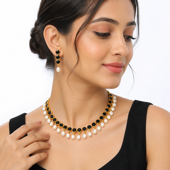 Certified natural freshwater pearls jewellery black stone & pearl choker necklace set earrings, gold-toned pearl drop. 1