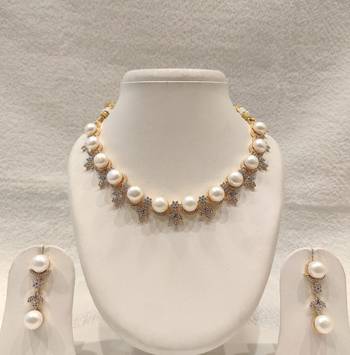Certified natural freshwater pearls jewellery pearl & cz diamond necklace and earrings jewellery set gold-tone finish. 2