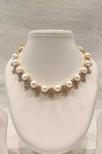 Certified natural freshwater pearls jewellery pearl & cz diamond necklace and earrings jewellery set gold-tone finish.