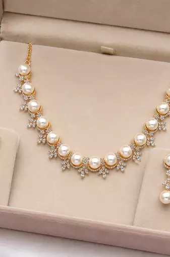 Certified natural freshwater pearls jewellery pearl & cz diamond necklace and earrings jewellery set gold-tone finish.