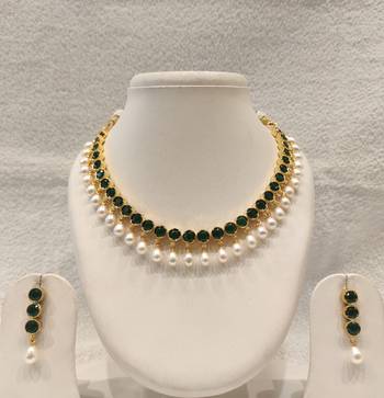 Certified natural freshwater pearls jewellery emerald green crystal & pearl drop choker necklace earring set. 2