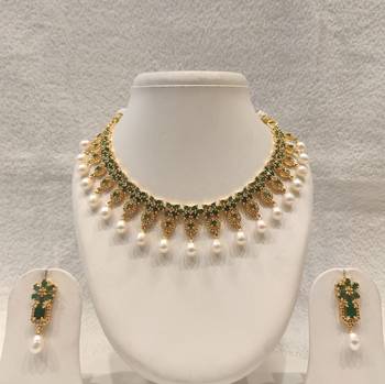 Certified natural freshwater pearls jewellery gold-toned green cz & pearl drop choker necklace & earrings set 2