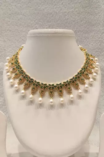 Certified natural freshwater pearls jewellery gold-toned green cz & pearl drop choker necklace & earrings set