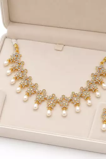Certified natural freshwater pearls jewellery gold-toned cz & pearl drop necklace and earrings jewellery set.
