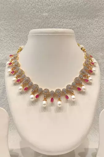 Certified natural freshwater pearls jewellery gold-tone cz pearl & ruby necklace and earrings jewellery set.