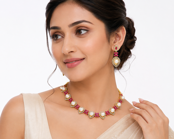 Certified natural freshwater pearls jewellery floral design, drop earrings included, bridal wear, white pearl. 1