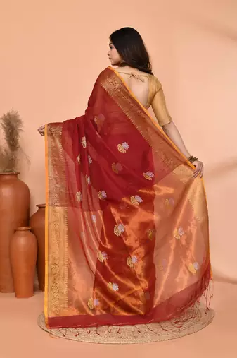 maroon cotton blend handloom saree with running blouse piece pallu & border zari work