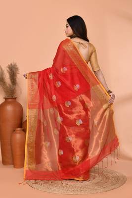 red cotton blend handloom saree with running blouse piece pallu & border zari work 5