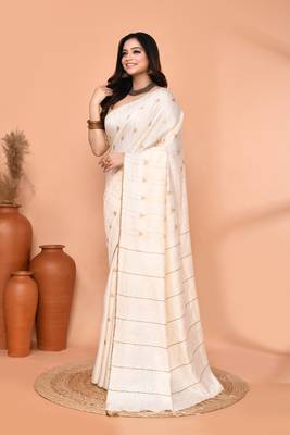 off white silk blend handloom saree with running blouse piece 2