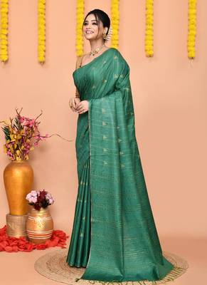 green silk blend handloom saree with running blouse piece 2