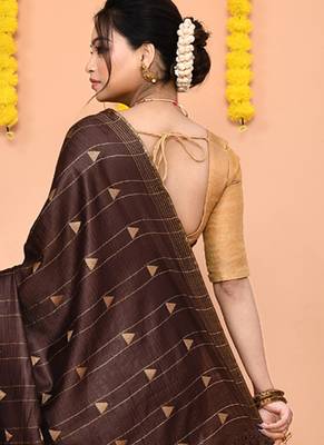 brown silk blend handloom saree with running blouse piece 5