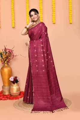 wine silk blend handloom saree with running blouse piece 2