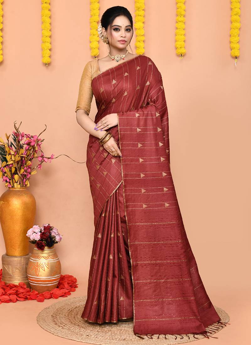 maroon silk blend handloom saree with running blouse piece