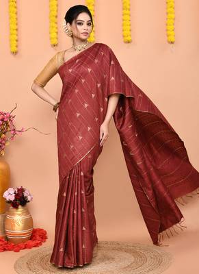 maroon silk blend handloom saree with running blouse piece 3