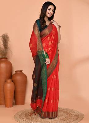 red cotton blend handloom saree with running blouse piece 4
