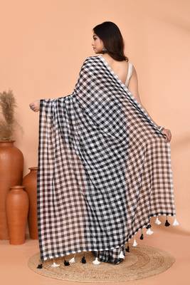 cotton blend handloom white black check saree with running blouse piece 3