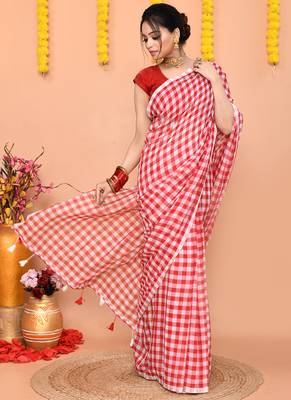 cotton blend handloom white red check saree with running blouse piece 4