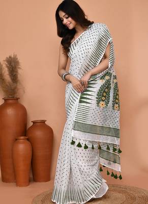 white moss green cotton blend jamdani saree 4