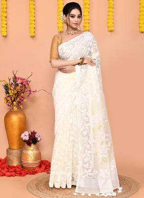off white cotton blend jamdani saree 1