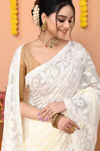 off white cotton blend jamdani saree