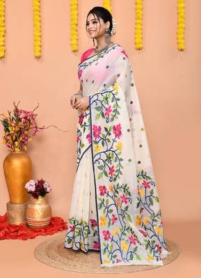 traditional off white soft cotton silk jamdani saree with running blouse piece 2