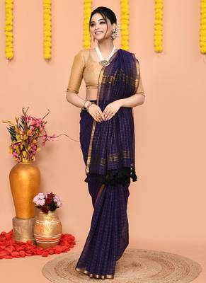 navy blue cotton blend zari check handloom saree with running blouse piece  2