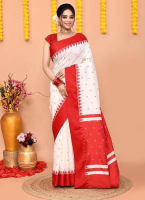 white gadowal silk blend saree with running blouse piece with red border 1