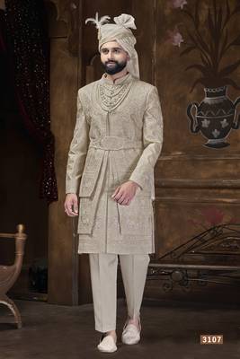 Golden sherwani for men | men's wedding wear 1