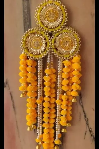 handcrafted genda florel pearl door hanging latkan decorative wall hanging for home decor (pack of 2)