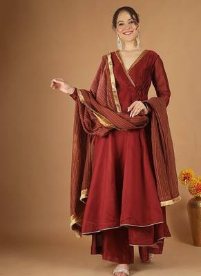 Maroon chanderi wrap anarkali set with zari striped dupatta 3