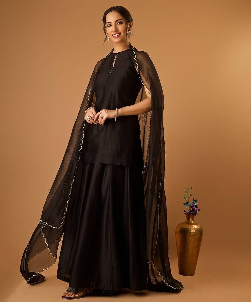 Sleeveless chanderi short kurti and sharara with embroidered katan dupatta in black